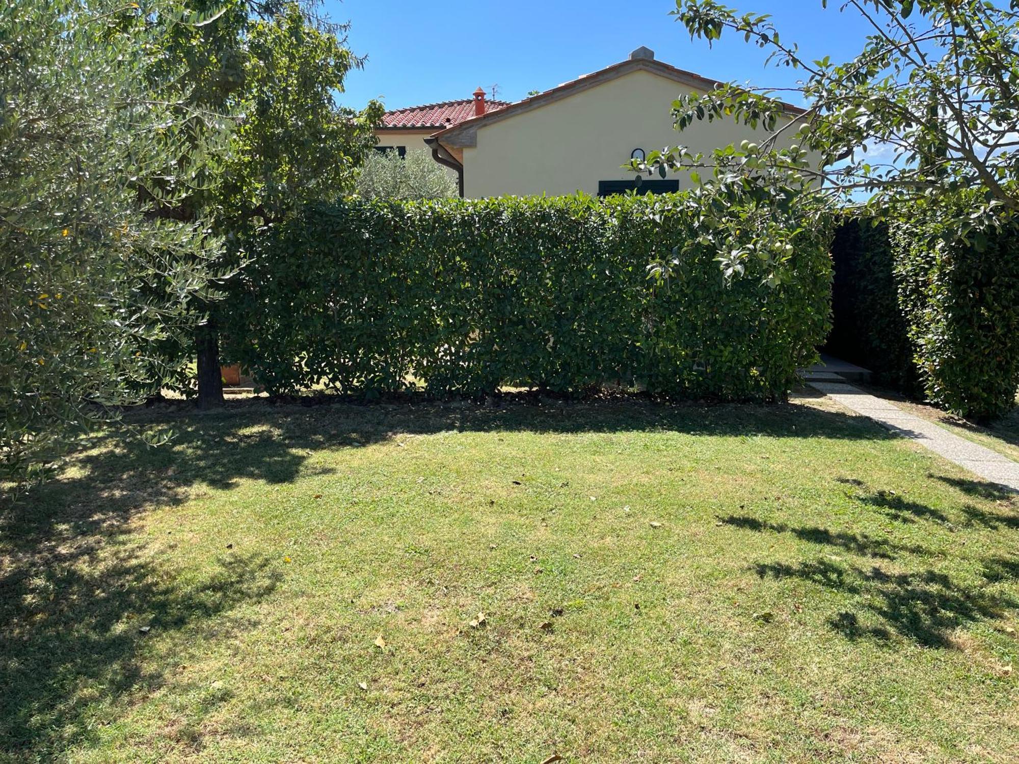 Holiday House La Rosa Terricciola Dış mekan fotoğraf